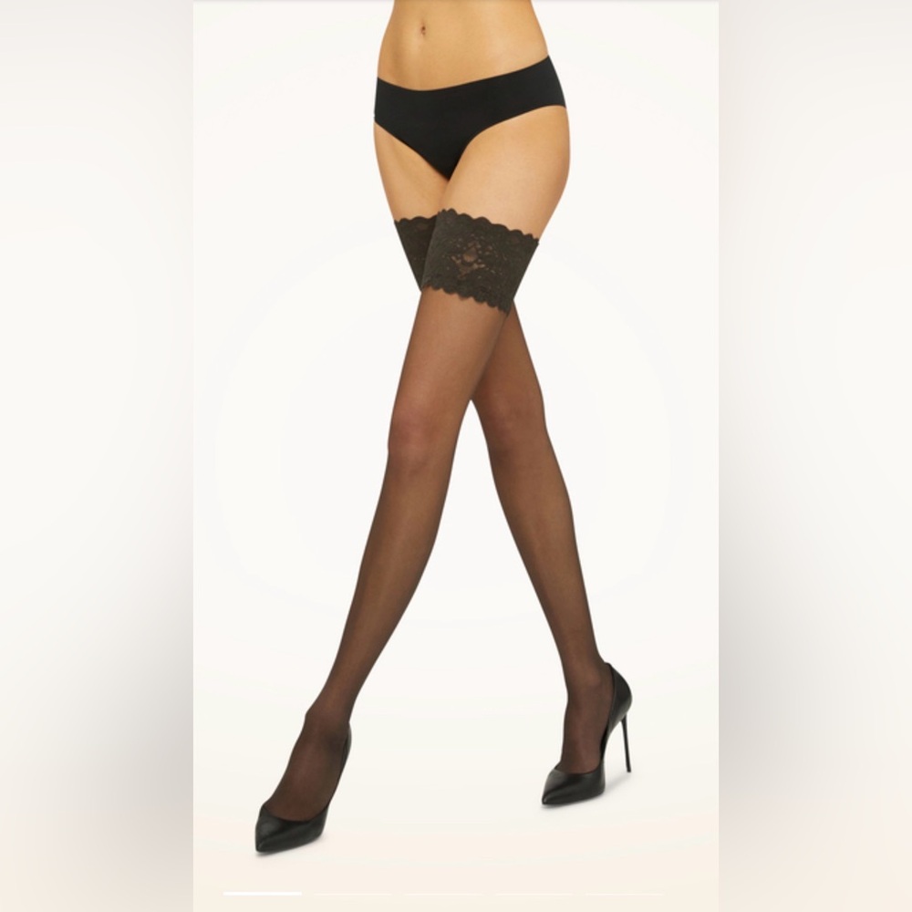 Wolford NWT Satin Touch 20 Stay Up Lace Top Thigh Highs - Black size S